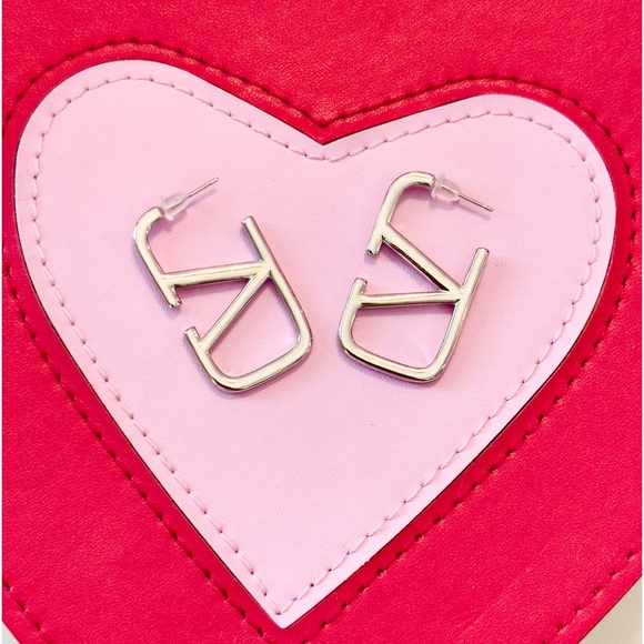 4 options- V Logo Earrings - Picture 2 of 3